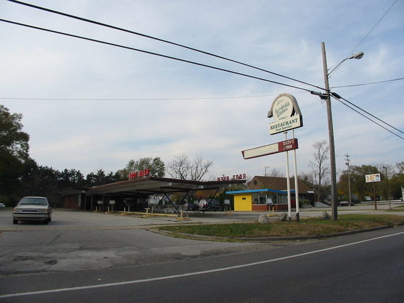 Dog n Suds - Kordeckis 2002 (newer photo)